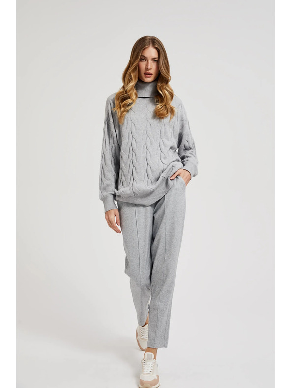 Moodo Szürke garbó díszfonattal Moodo