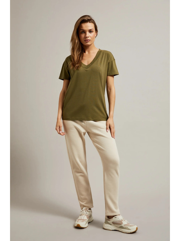 Moodo V nyakú póló olíva Moodo