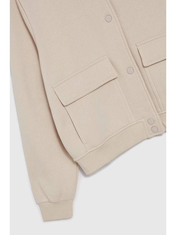 Moodo Bézs bomberdzseki Moodo