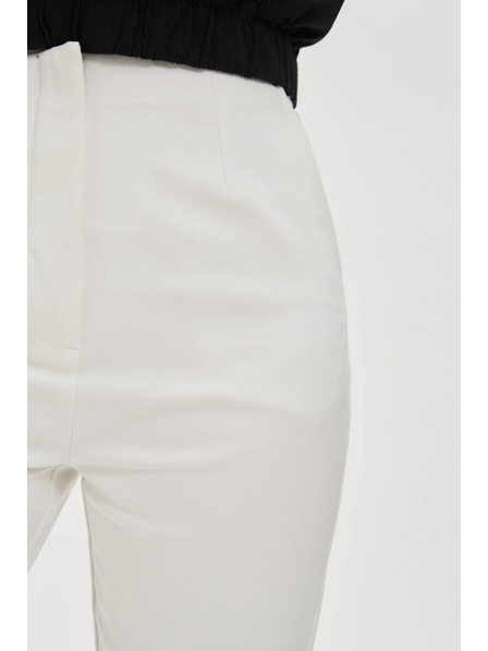 Moodo Fehér halas nadrág Moodo