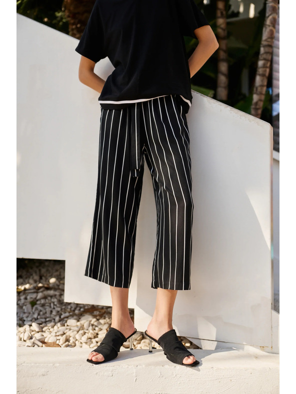Moodo Fekete csíkos alsónadrág Moodo