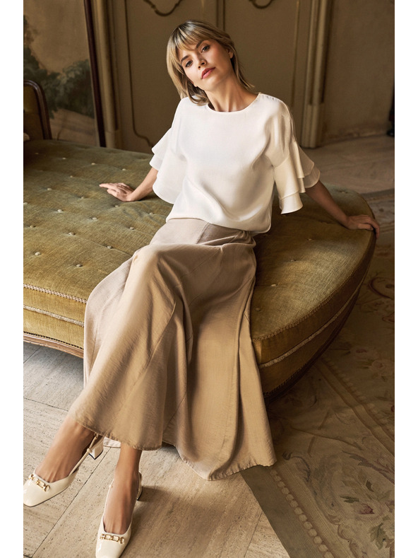 Moodo Women's White T-Shirt Moodo