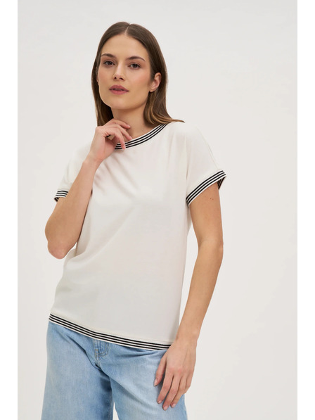 Moodo Women's White T-Shirt Moodo