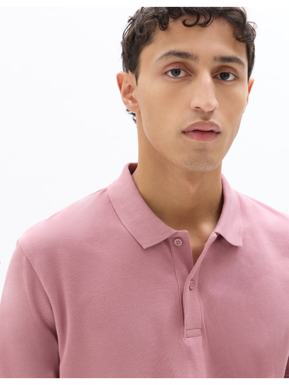 Celio Pólóing pique Teone