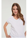 Moodo Pamut póló V nyakkivágással fehér Moodo