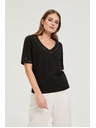 Moodo Blúz V nyakkivágással fekete Moodo