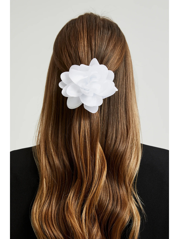 Moodo Bross anyagvirágos fehér Moodo