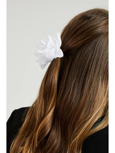 Moodo Bross anyagvirágos fehér Moodo