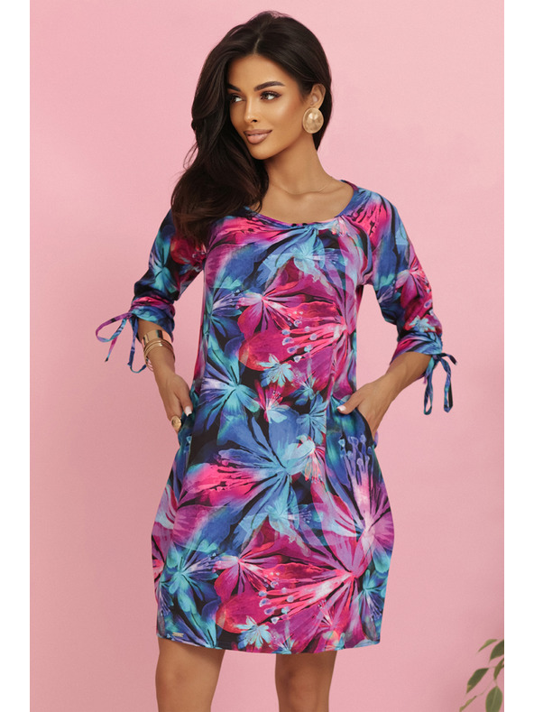 numoco Kényelmes oversize ruha ujjakon megkötővel - színes virágok