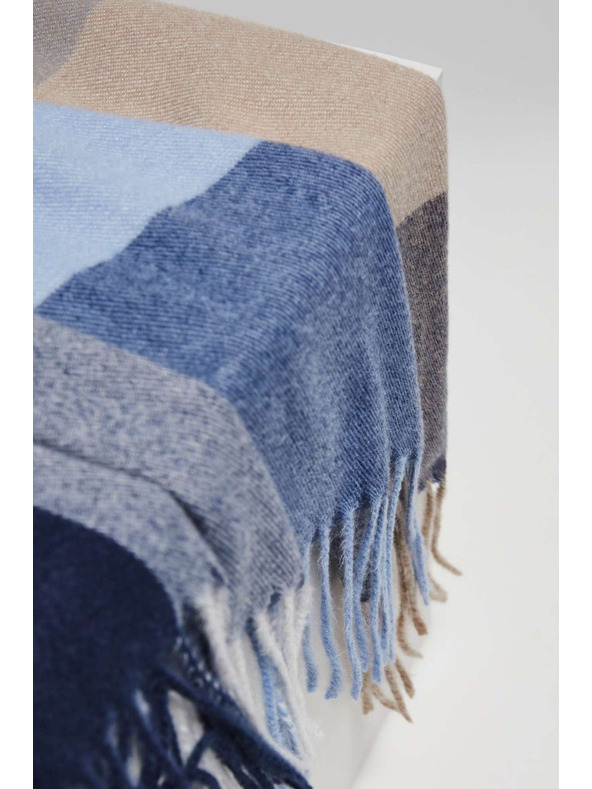 Moodo Sötét kék kendő kockás mintával és rojtos szegéllyel Moodo