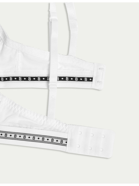 Marks & Spencer Cleo dekoltázs melltartó csipkével, csontmerevítés nélkül Marks & Spencer fehér