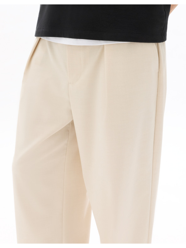 Celio 24H Nopleat nadrág