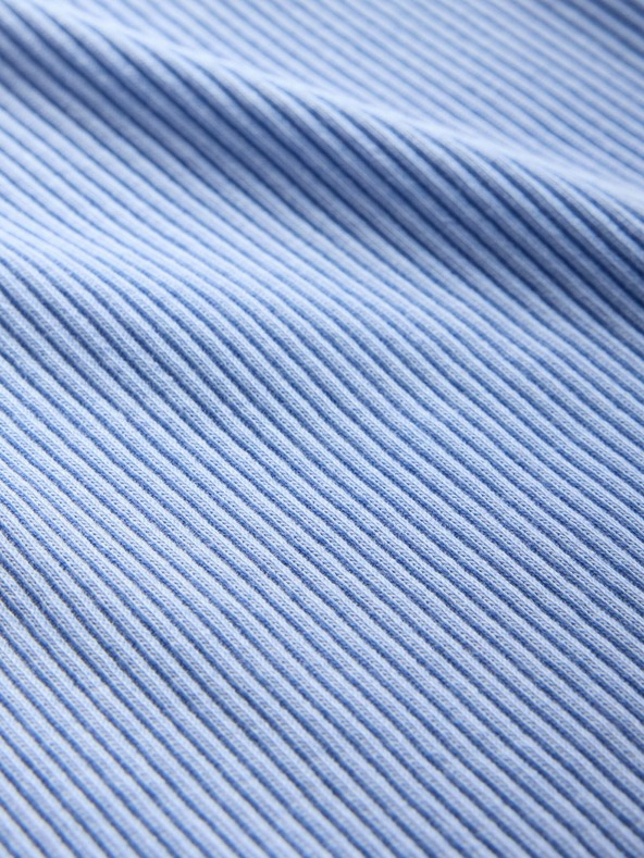 GAP Ujjatlan top GAP