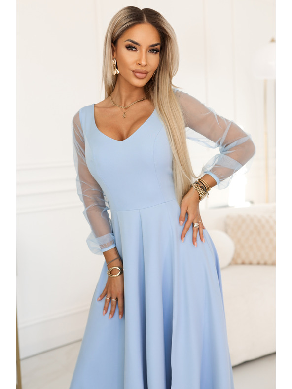 numoco LORETTA Egyedi hosszú ruha tüll ujjakkal és kivágással - világoskék