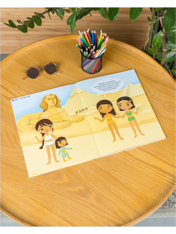 ELLA & MAX Ruhák a világból VILÁG CSODÁI – Matrica könyv