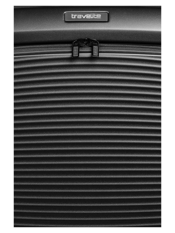 Travelite Travelite Millennium S Front pocket Black utazási bőrönd