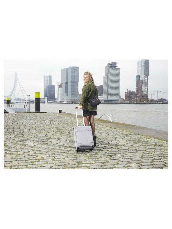 Enrico Benetti Enrico Benetti Frances 66832 Navy kézitáska