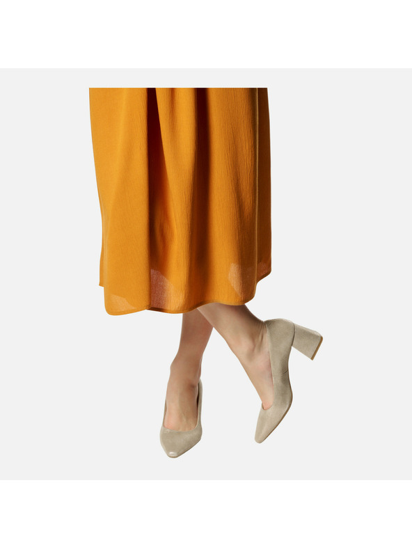 Geox Krémszínű Geox Giselda női magassarkú