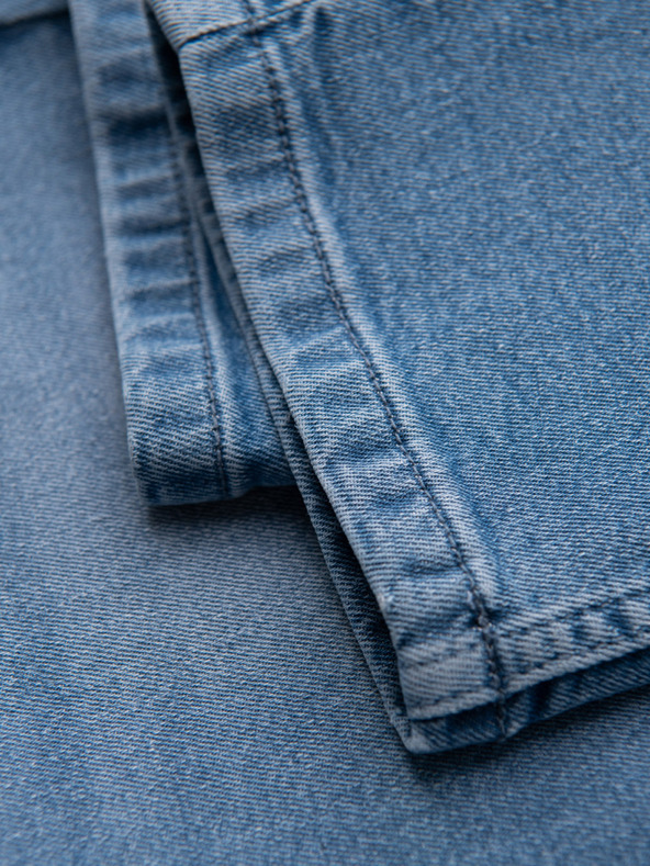 Ombre Clothing Férfi CARROT farmernadrág koptatott részletekkel - világoskék V1 OM-PADP-0253 Ombre Clothing