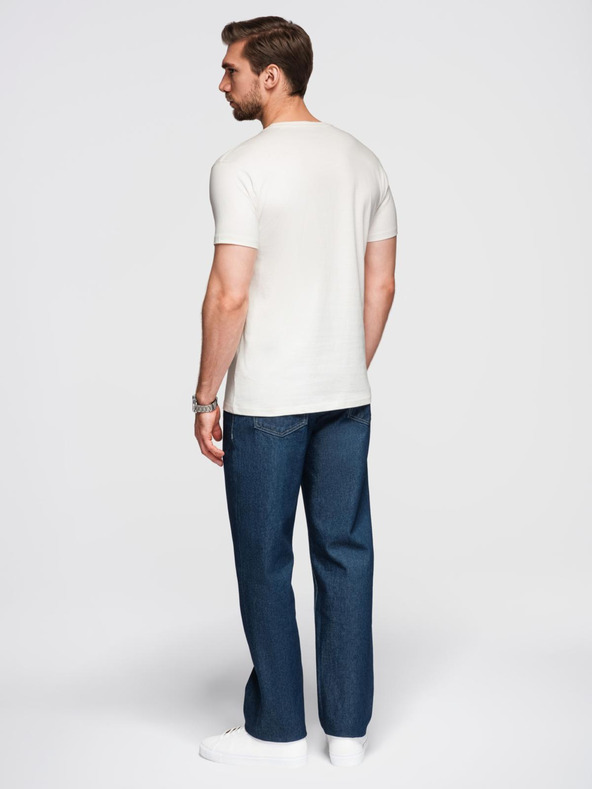 Ombre Clothing Férfi póló hímzéssel a mellkason - fehér V2 OM-TSPT-0248 Ombre Clothing