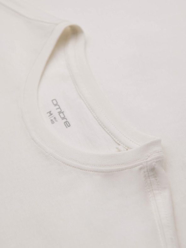 Ombre Clothing Férfi póló hímzéssel a mellkason - fehér V2 OM-TSPT-0248 Ombre Clothing