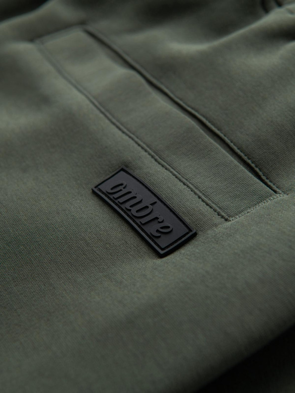 Ombre Clothing Férfi nadrág egyenes szárral és gumi részletekkel - sötét oliva zöld V4 OM-PASK-0281 Ombre Clothing