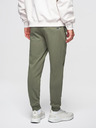 Ombre Clothing Férfi jogger nadrág - oliva V4 OM-PASK-0280 Ombre Clothing