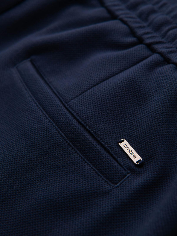 Ombre Clothing Férfi nadrág piké kötöttből állítható derekkal - sötét kék V1 OM-PACP-0283 Ombre Clothing