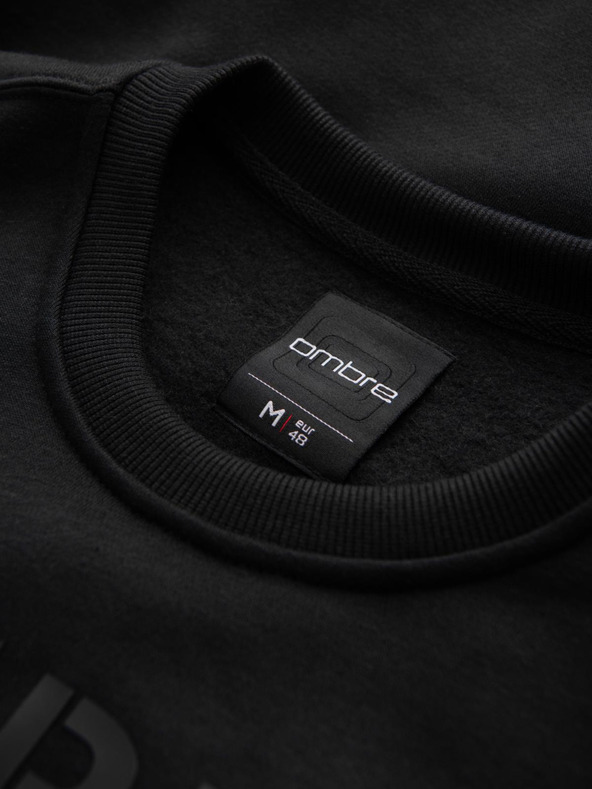 Ombre Clothing Klasszikus férfi pulóver feliratokkal - fekete V4 B1711 Ombre Clothing