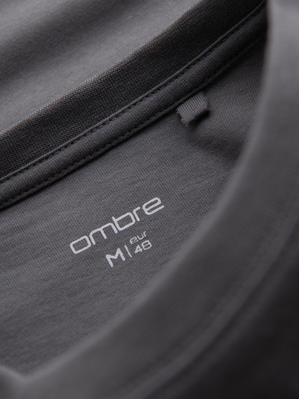 Ombre Clothing Póló