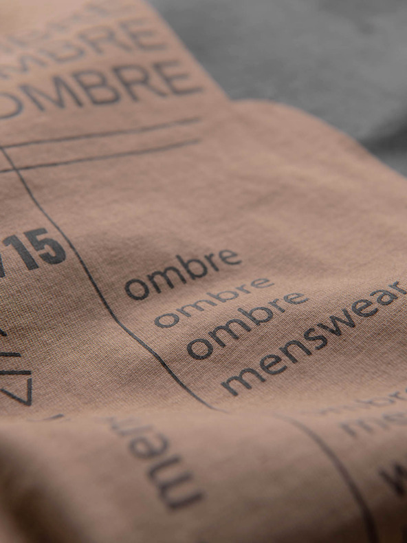 Ombre Clothing Póló