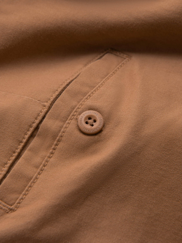 Ombre Clothing Barna férfi chino nadrág dekoratív övvel Ombre Ruházat Ombre Clothing