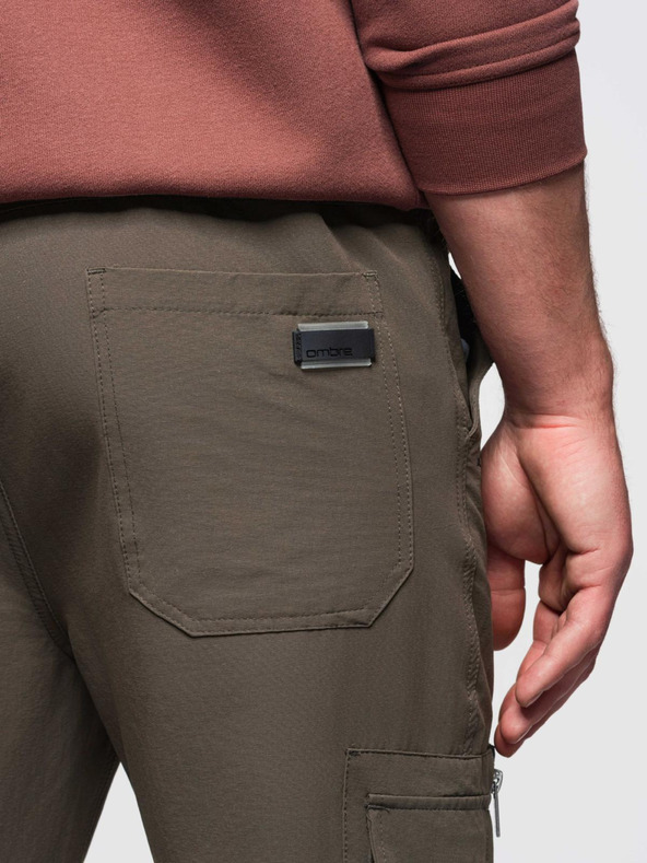 Ombre Clothing Férfi jogging nadrág zsebekkel és nyomtatással sötét olívazöld Ombre ruházat