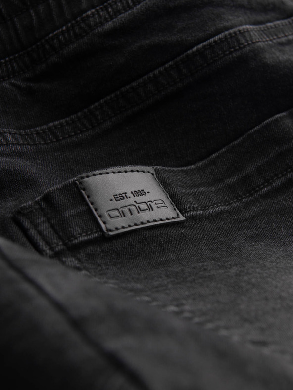 Ombre Clothing Férfi farmer tréningnadrág aszimmetrikus varrással fekete Ombre Ruházat