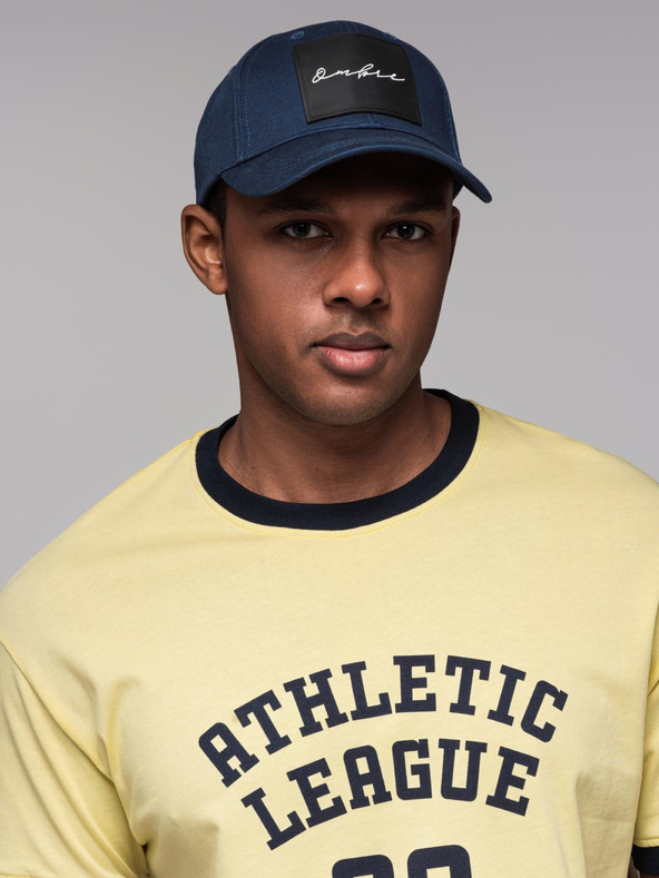 Ombre Clothing Férfi baseballsapka nagy patch sötétkék Ombre ruházat