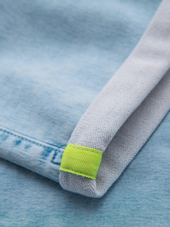 Ombre Clothing Férfi rövid farmer rövidnadrág díszvarrással - világoskék