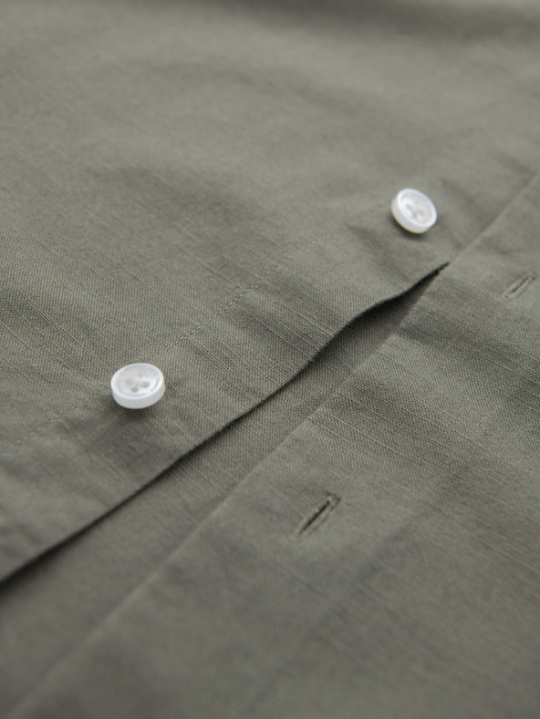 Ombre Clothing Férfi vászon ing álló gallérral és zsebbel REGULAR FIT - khaki