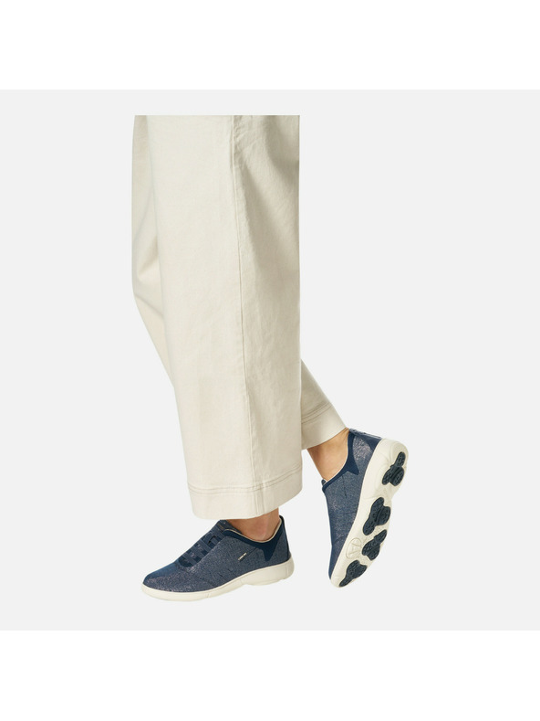 Geox Sötétkék női sportcipő Geox Nebula 2.0