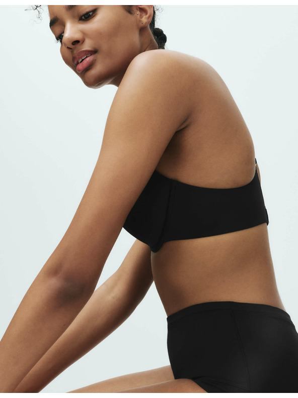 Marks & Spencer Neckline push-up melltartó merevítővel és Flexifit™ technológiával (A-E méret) Marks & Spencer