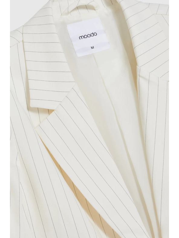 Moodo Fehér csíkos zakó Moodo
