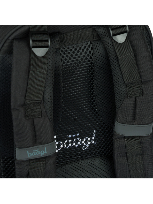 BAAGL  Szürke iskolai hátizsák Baagl Skate Darkness