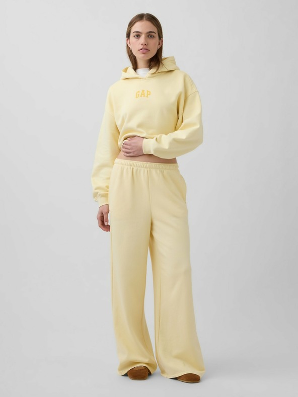 GAP Oversize crop pulóver logóval VintageSoft GAP