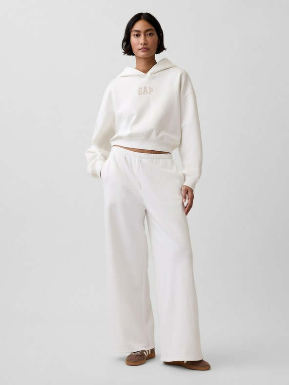 GAP Oversize crop pulóver logóval VintageSoft GAP