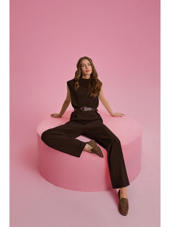 Moodo Barna overál Moodo