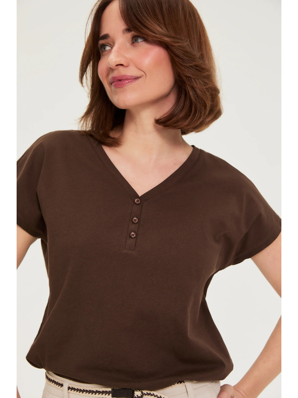 Moodo Pamut V-nyakú póló barna Moodo