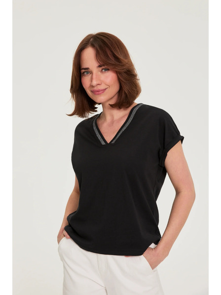 Moodo Pamut V-nyakkivágású póló fekete Moodo