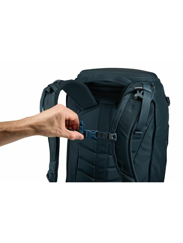 Thule Thule Landmark utazási hátizsák 70 l TLPM270 - Darkest Blue