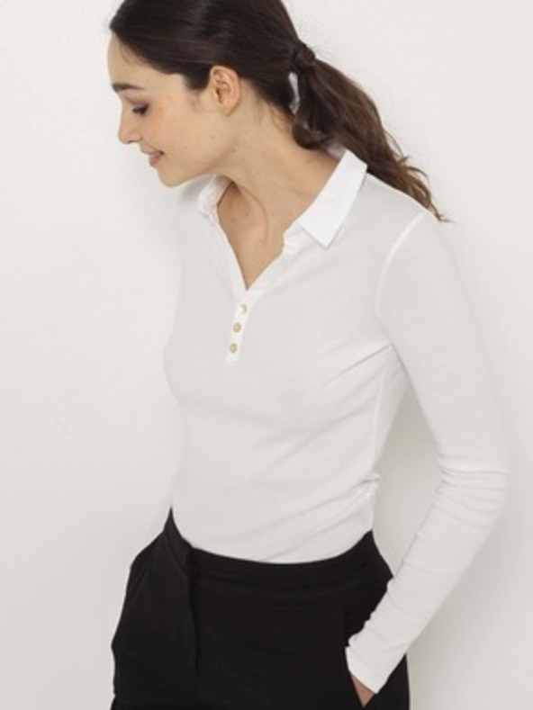 CAMAIEU Fehér gallér nélküli póló