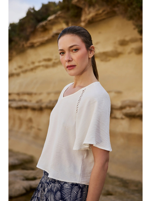 Moodo Ing széles ujjakkal fehér Moodo