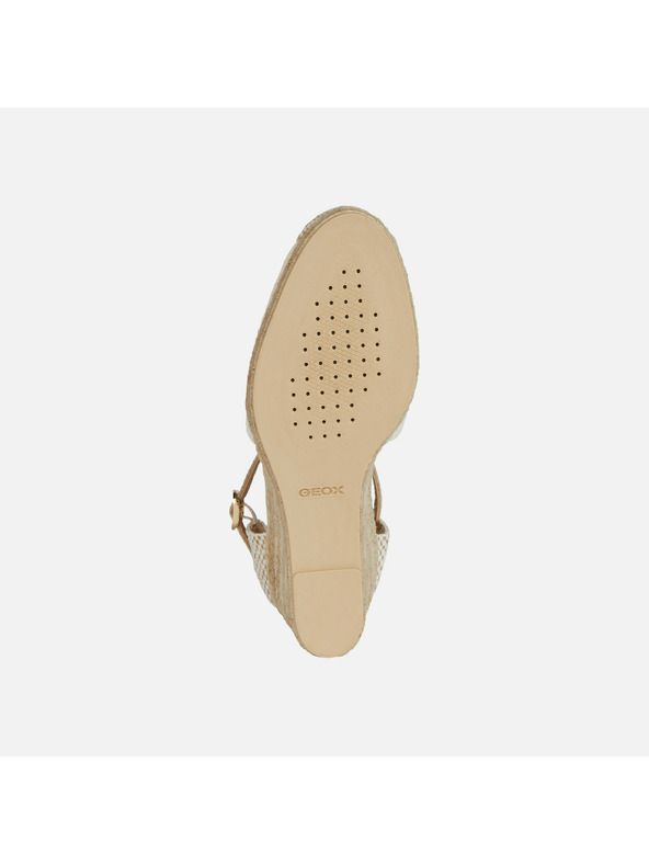 Geox Krémszínű női szandál Geox Gelsa Low